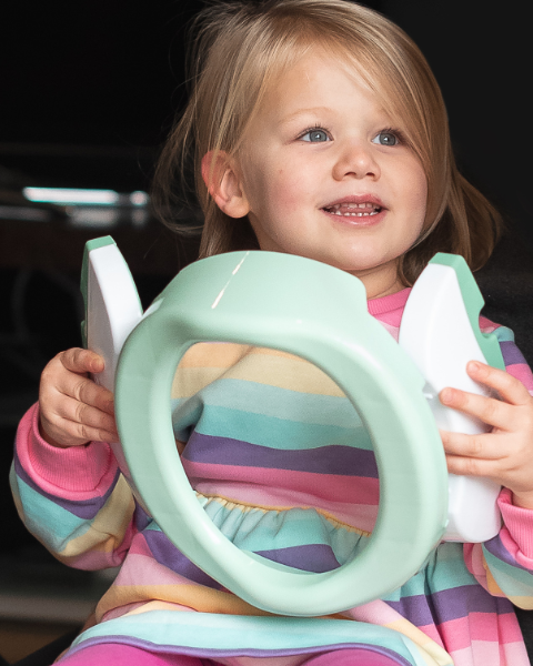 Lifestyle image on hover